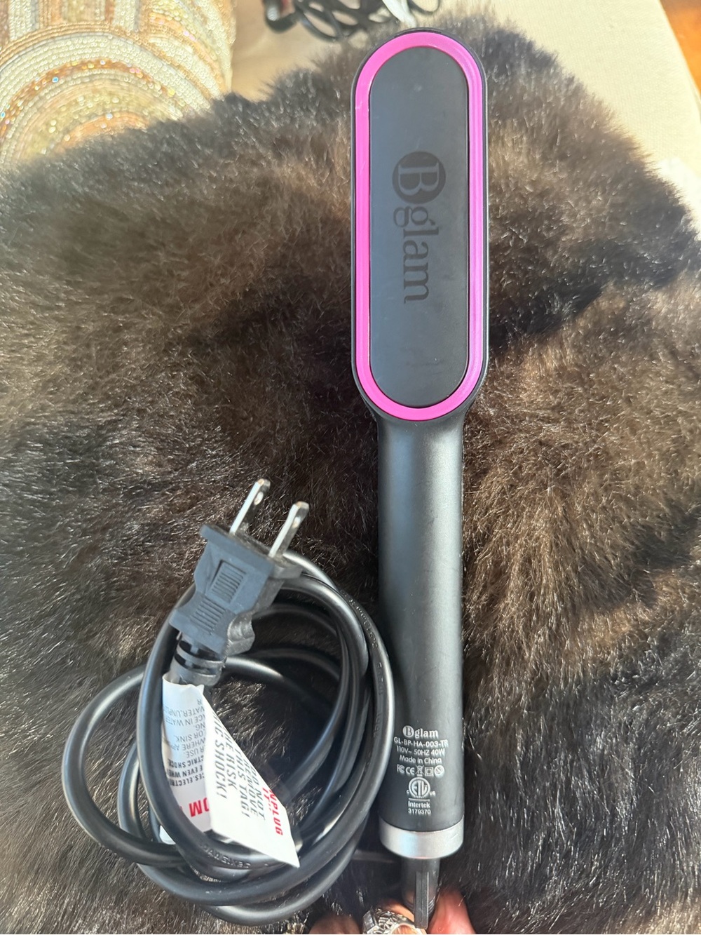 glam Black Hair Straightening Brush with Pink Trim